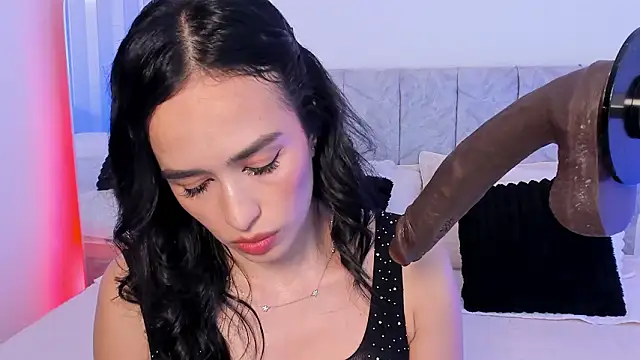 Snapshot of Taylormaxwell chatting on 01-17-26, 10:13 Taylormaxwell online show from 01-17-26, 10:13