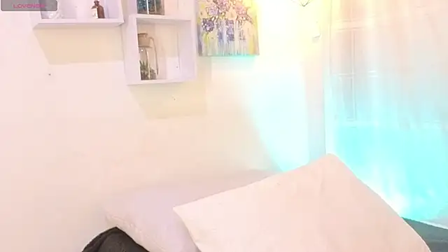 Samaraa Smith online show from 02-11-26, 11:04