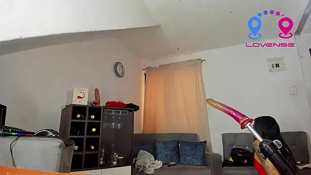 submissive cockbig online show from 11-06-25, 05:47