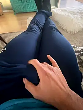 latina-pene online show from 12-18-25, 12:11