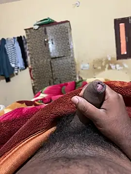 Snapshot of pussy_hunter0 chatting on 02-09-26, 02:37 pussy hunter0 online show from 02-09-26, 02:37