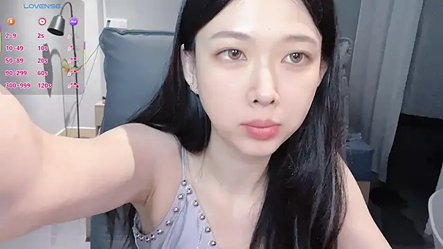 NiNi-baby520 online show from 11-04-25, 07:40