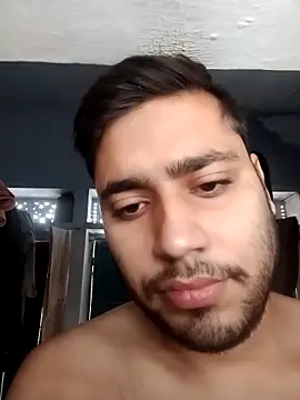 Snapshot of Desirock001 chatting on 10-17-25, 02:04 Desirock001 online show from 10-17-25, 02:04