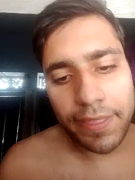 Snapshot of Desirock001 chatting on 10-25-25, 03:58 Desirock001 online show from 10-25-25, 03:58