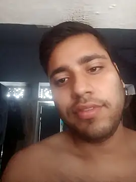 Snapshot of Desirock001 chatting on 10-27-25, 02:15 Desirock001 online show from 10-27-25, 02:15