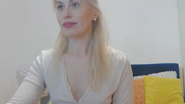 Lika Soul online show from 10-19-25, 04:40