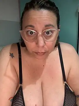 LupeLok online show from 10-24-25, 10:28