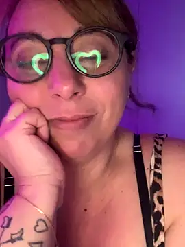 LupeLok online show from 11-05-25, 05:18