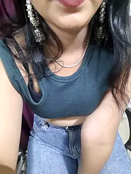 Snapshot of Monalisa670 chatting on 10-11-25, 07:12 Monalisa670 online show from 10-11-25, 07:12