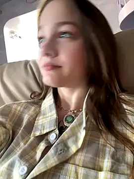 MichelleRoux online show from 09-15-25, 10:48