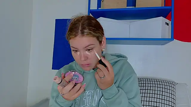 BelaMiller  online show from 10-10-25, 12:26