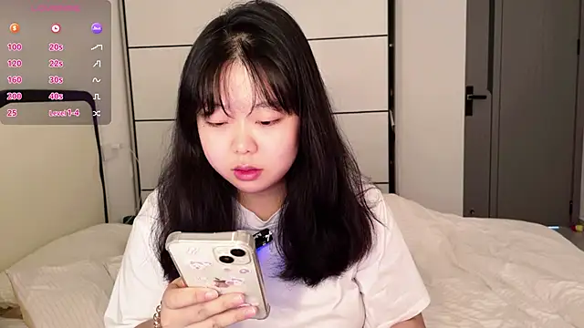 Kittenfishing online show from 09-09-25, 03:50