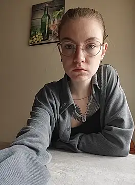 Snapshot of _arigins_ chatting on 09-29-25, 08:41  arigins  online show from 09-29-25, 08:41