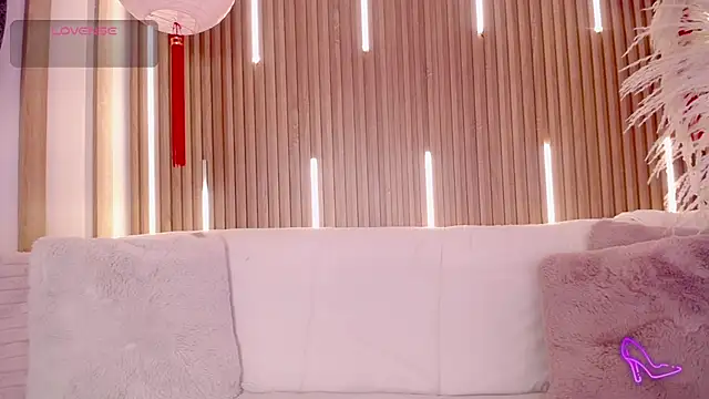 MylaDreams online show from 02-07-26, 04:38