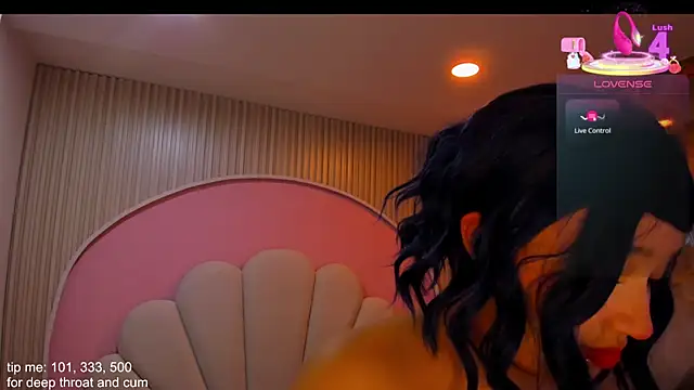 hinata dolly online show from 11-16-25, 10:32