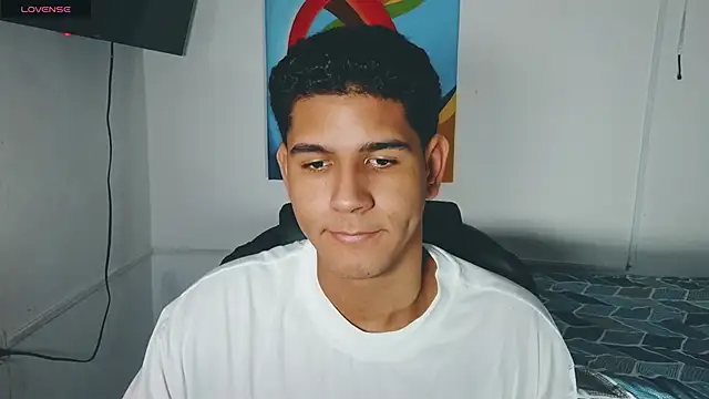 Snapshot of juanacock_1 chatting on 09-19-25, 03:52 juanacock 1 online show from 09-19-25, 03:52