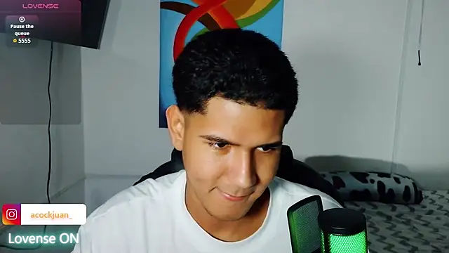 Snapshot of juanacock_1 chatting on 10-25-25, 02:41 juanacock 1 online show from 10-25-25, 02:41