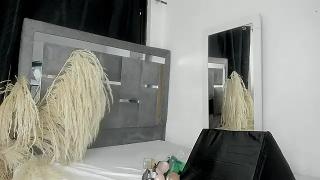 Snapshot of anna_sex_m chatting on 10-26-25, 11:16 anna sex m online show from 10-26-25, 11:16