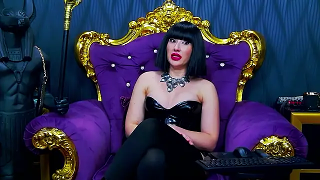 LaraMaeve online show from 02-03-26, 06:40