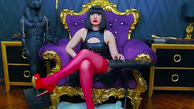 LaraMaeve online show from 04-18-26, 05:44