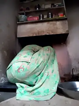 aunty sumy online show from 04-03-26, 02:42