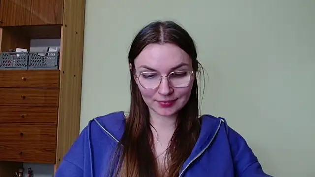 LooveELLYx online show from 01-08-25, 05:48