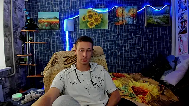 CuteBoy228 online show from 11-18-25, 11:03