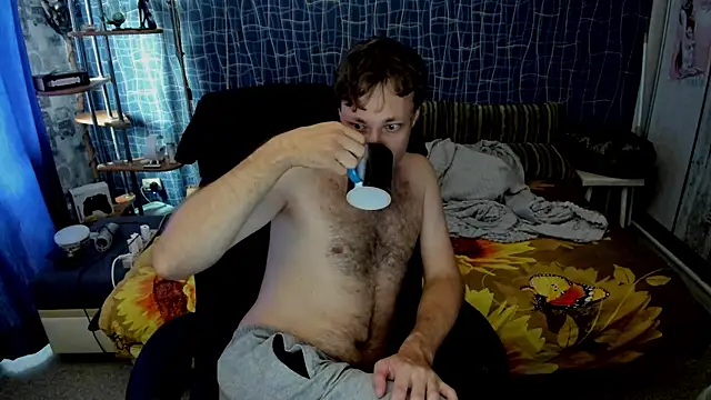 CuteBoy228 online show from 07-08-26, 10:20
