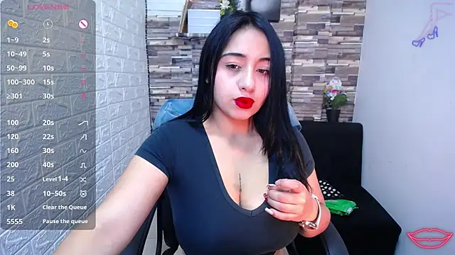 Snapshot of isabelsaenzxx chatting on 10-05-25, 12:58 isabelsaenzxx online show from 10-05-25, 12:58