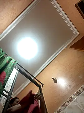 effie castroo online show from 12-14-25, 07:18