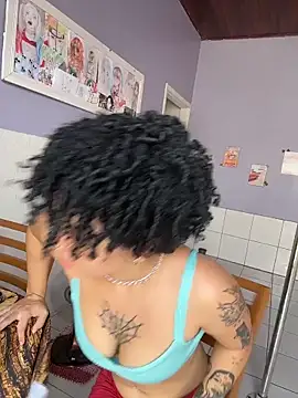 CamillyBlum online show from 10-25-25, 01:29