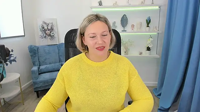 NinaStarle online show from 10-08-25, 04:43