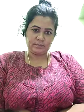 Snapshot of tamilaruvi chatting on 02-06-26, 01:47 tamilaruvi online show from 02-06-26, 01:47