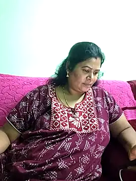 tamilaruvi online show from 04-08-26, 06:08