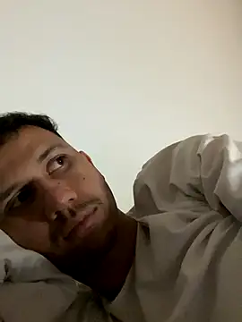 Michaell Spinelly online show from 12-17-25, 02:39