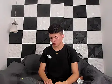 AndyFame1 online show from 09-11-25, 07:14