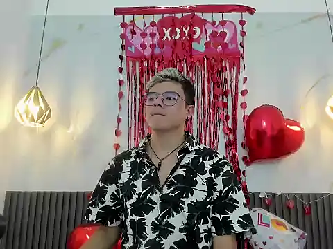 AndyFame1 online show from 02-16-26, 06:15