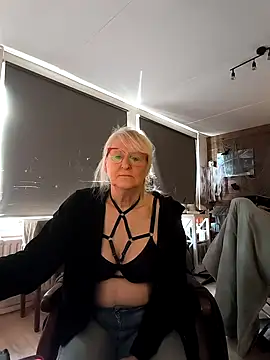 SexyKato001 online show from 11-06-25, 12:39