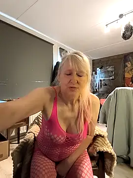 SexyKato001 online show from 11-18-25, 11:25