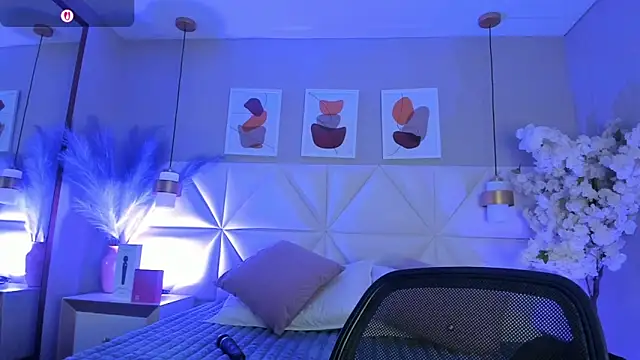 Valeria carter online show from 10-31-25, 07:48