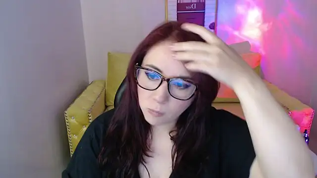 Snapshot of bellatrix_ch chatting on 09-29-25, 04:12 bellatrix ch online show from 09-29-25, 04:12