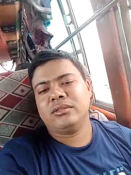 Snapshot of CatchingBouquet chatting on 10-07-25, 04:20 CatchingBouquet online show from 10-07-25, 04:20