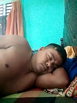 Snapshot of CatchingBouquet chatting on 11-20-25, 04:34 CatchingBouquet online show from 11-20-25, 04:34