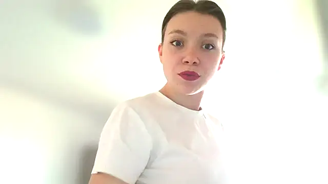 Snapshot of WonderAngela chatting on 03-04-26, 02:56 WonderAngela online show from 03-04-26, 02:56