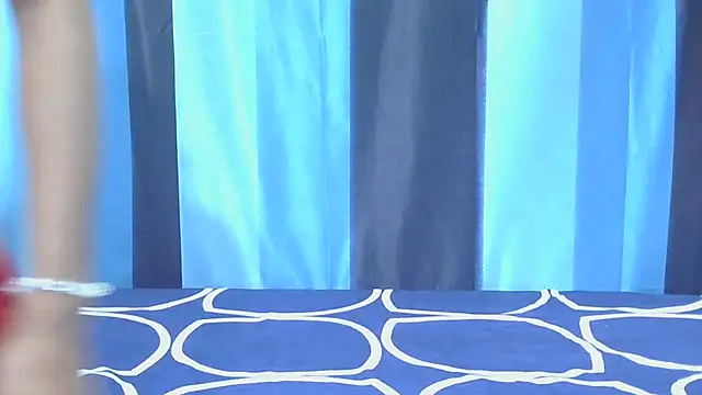 Aarti misty71 online show from 11-01-25, 04:58