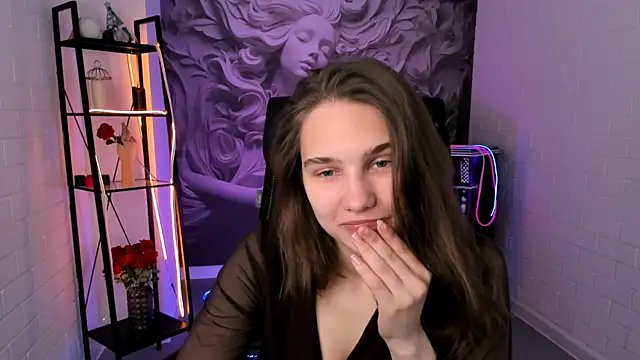 TessaMill online show from 09-17-25, 05:31