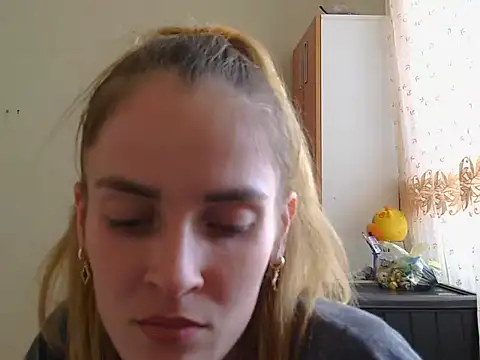 Snapshot of JayeTyler chatting on 11-14-25, 07:51 JayeTyler online show from 11-14-25, 07:51