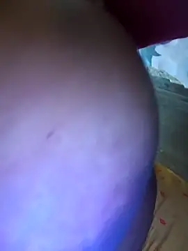 Dassing strip couple online show from 02-23-26, 08:50