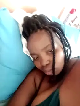 ShySexyBaddiexx online show from 01-08-26, 07:21