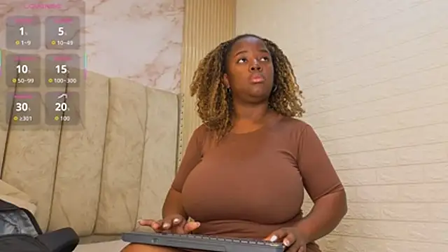 kiarazafira online show from 11-07-25, 11:21